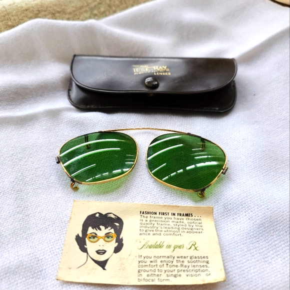 Vintage Aviator Clip On Glasses - Picture 1 of 5